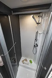 Dusche / WC Roller Team Kronos 287TL