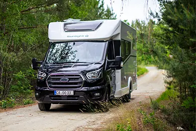 Frontansicht Sunlight T670S Adventure