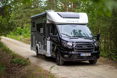 Frontansicht Sunlight T670S Adventure