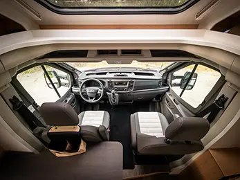 Fahrerkabine Sunlight T670S Adventure