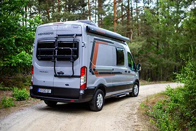 Heckansicht Weinsberg CaraBus 600 MQ